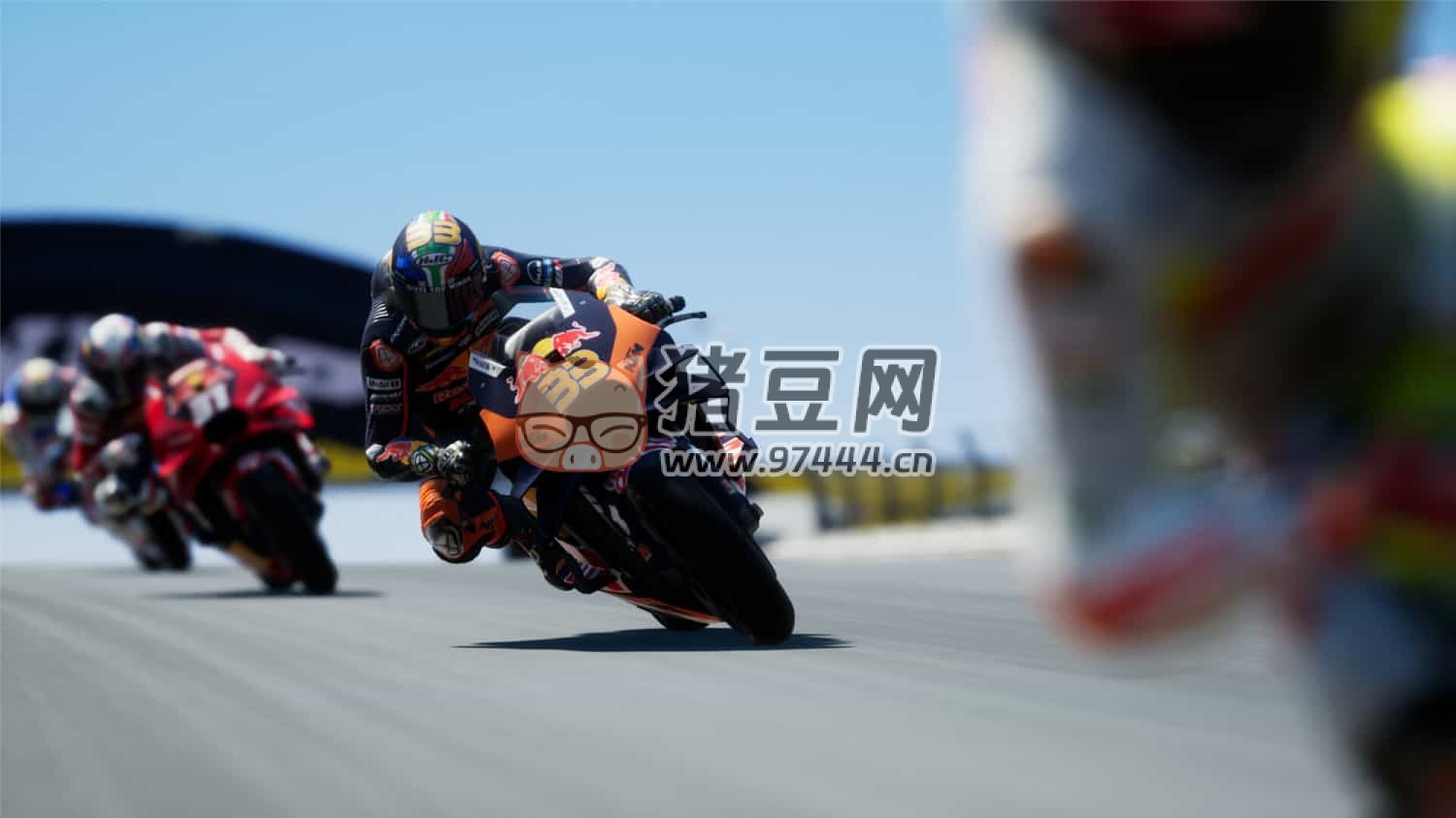 《世界摩托大獎賽 24》v1.0.0 中文版
