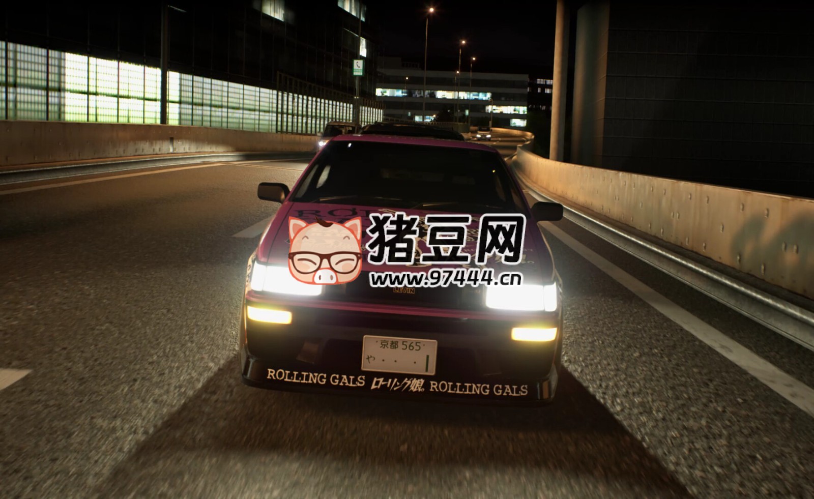 《首都高賽車》v0.10.3 中文版