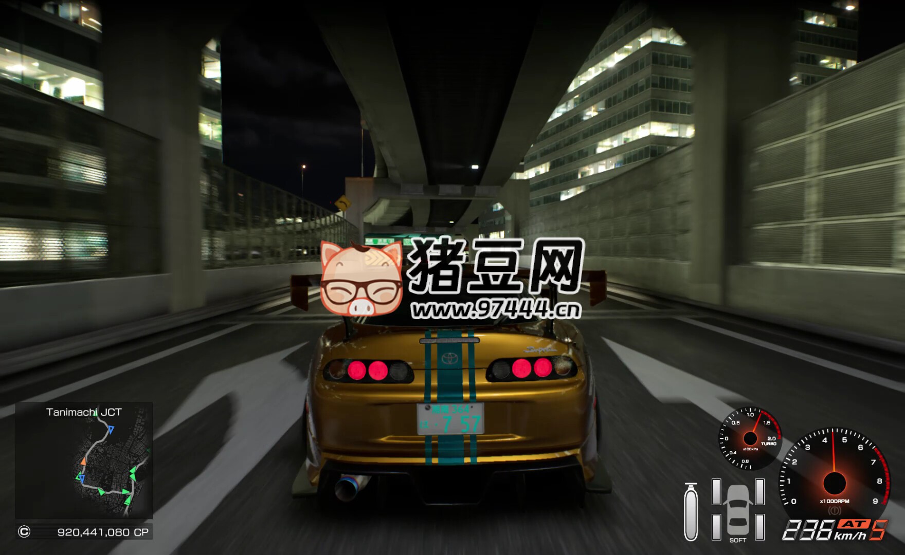 《首都高賽車》v0.10.3 中文版